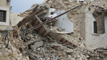 Χρήστος Γιαννούτσος: Εδώ σεισμός, εκεί σεισμός, πού είναι η πρόληψη;