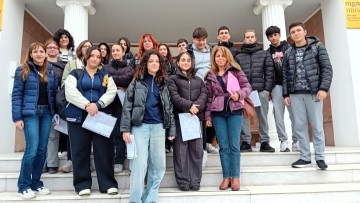 Εκπαιδευτική επίσκεψη μαθητών του 1ου ΓΕΛ στο Μουσείο Νεοελληνικής Τέχνης δήμου Ρόδου