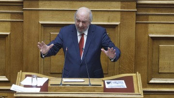 Χωρίς απαντήσεις στη Βουλή η ερώτηση Νικητιάδη για το αεροδρόμιο Καρπάθου και τον άδικο θάνατο συμπολίτη μας