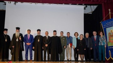 Η παρουσίαση στον Πειραιά του επετειακού τόμου «100 χρόνια Πανορμίτειο Γυμνάσιο Σύμης (1922-2022)