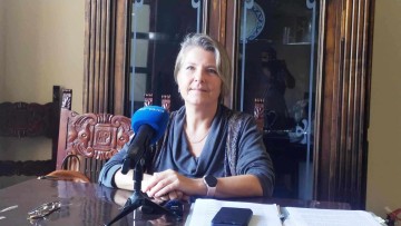 Η δημοτική αρχή πρέπει να εγγυηθεί τη μισθοδοσία των εργαζομένων