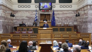 Ο Β. Υψηλάντης κήρυξε στη Βουλή την έναρξη εργασιών του Συνεδρίου με θέμα την Ελληνική Επανάσταση στον Διεθνή και Εγχώριο Τύπο