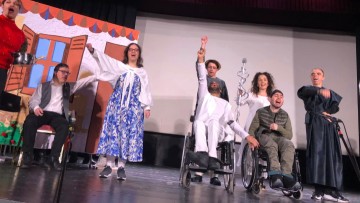 Πραγματοποιήθηκε με επιτυχία το Φεστιβάλ «Αριστοφάνης: Θέατρο και Αναπηρία»