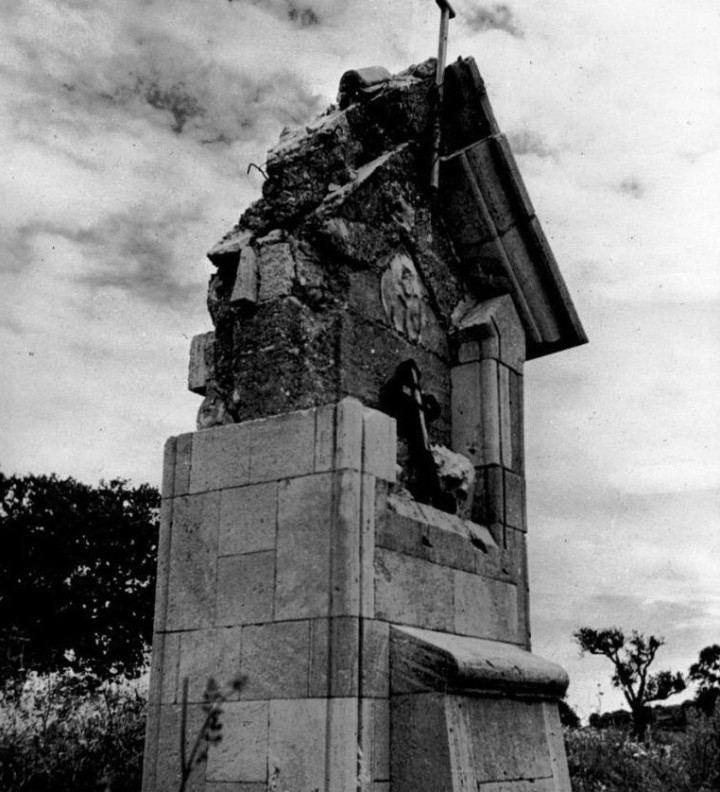 Βομβαρδισμένο, αμέσως μετά την απελευθέρωση-Για την Ιστορία, η εικόνα μεταδόθηκε από διεθνή Πρακτορεία στην 1η Απριλίου 1947