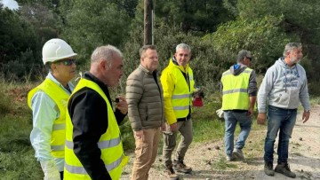Εθελοντική δράση σωματείων σε συνεργασία με την Περιφέρεια για την άρση επικινδυνότητας σε σημεία του οδικού δικτύου Ρόδου