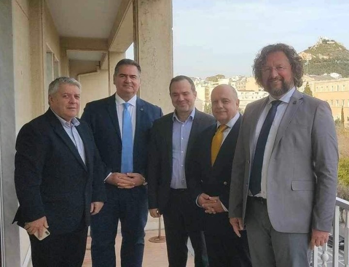 Από αριστερά: Γιάννης Γεροντίτης, Δημήτρης Συξέρης, Μύρων Φλουρής, Ανδρέας Παντελιός, Αθανάσιος Ζλατούδης