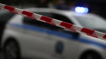 Συναγερμός σήμανε στην Αθήνα μετά από τα τηλεφωνήματα για βόμβα στις πρεσβείες των Ισραήλ, Αιγύπτου και ΗΠΑ
