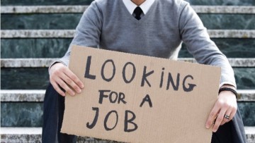 Με πάνω από 10% ανεργία «μπήκε» το 2024