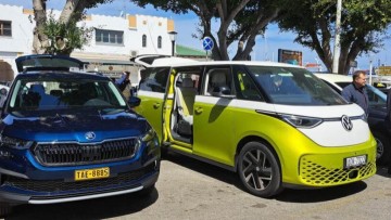 Νέα πρόσκληση εκδήλωσης ενδιαφέροντος για ταξί 6 έως 9 θέσεων από την Περιφέρεια Ν. Αιγαίου