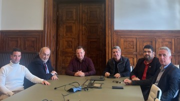 Ο Πρόεδρος του Εθνικού Κέντρου Αιμοδοσίας στην ΠνΑι -  Συναντήθηκε με Ευστρατίου και Τσουκαλά συνοδευόμενος από τον Σύλλογο Εθελοντών Αιμοδοτών Ρόδου