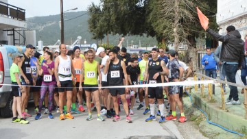 Έτρεξαν στη μνήμη των Τσαμπίκου και Σάββα Χατζηνικολάου