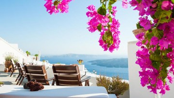 Τουρισμός: Γιατί εγκαταλείπουν τη «high season» οι Ευρωπαίοι