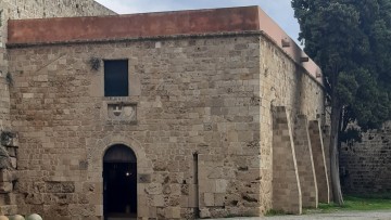 Α΄ κύκλος Αρχαιολογικών Διαλέξεων στην οπλοθήκη de Milly, στην πλατεία Σύμης