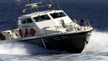 Ταχύπλοο που μετέφερε μετανάστες επιχείρησε να εμβολίσει περιπολικό σκάφος του Λιμενικού στην Κω