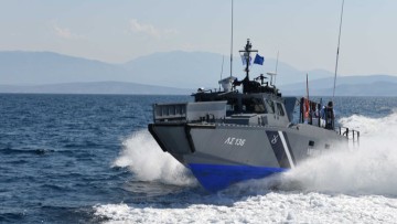 «Βαρύτατες» κατηγορίες σε βάρος  του διακινητή που συνελήφθη στην Κω