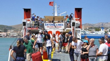 Έως και 20.000 Τούρκοι τουρίστες  στα ελληνικά νησιά αυτή την εβδομάδα