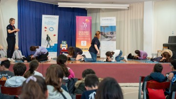 Δράση «ζωής» στη Ρόδο  με τους μαθητές σε πρώτο πλάνο