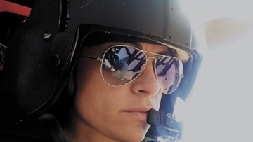 Πώς η νεαρή επισμηναγός του Super Puma απογειώθηκε από τη Ρόδο και  έσωσε την Κουβανή χορεύτρια ανοιχτά της Καρπάθου