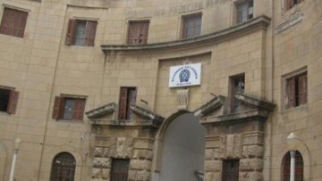 Απολογήθηκε 22χρονος για μικροποσότητα κάνναβης που βρέθηκε στα ρούχα του