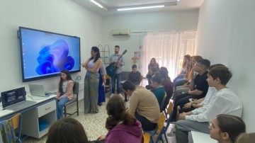 Ελεονώρα Ζουγανέλη: Αξιοποίηση του λογισμικού του EyeHarp στην Περιφερειακή Διεύθυνση Εκπαίδευσης Νοτίου Αιγαίου