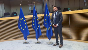 Στις Βρυξέλλες ο δήμαρχος Χάλκης, Ευάγγελος Φραγκάκης, για το έργο «Οικοδομώντας την Ευρώπη με τους εκπροσώπους της τοπικής αυτοδιοίκησης»