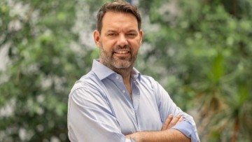 Γερμανικό Πρακτορείο Ειδήσεων (DPA) | Η Ελλάδα υποδέχεται πανέτοιμη τους τουρίστες - Δηλώσεις του Δημάρχου Ρόδου κου Αλέξανδρου Κολιάδη