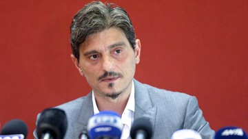 Ο Δημήτρης Γιαννακόπουλος  στα εγκαίνια του κλειστού  Δημοτικού Γυμναστηρίου Λειψών