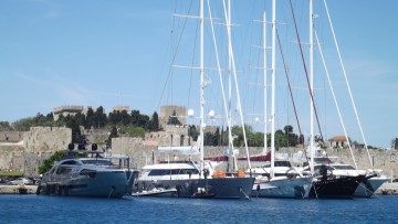 191 θαλαμηγοί στη Ρόδο  από τις αρχές του χρόνου