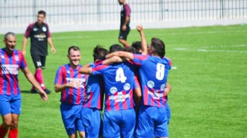 Έξι ανανεώσεις στον Διαγόρα Βατίου