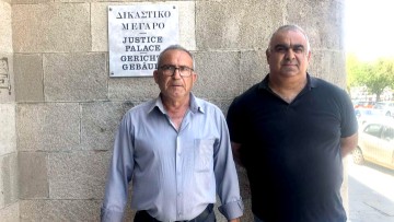 Ασφαλιστικά μέτρα κατά εταιρείας κατέθεσαν οι ταξιτζήδες