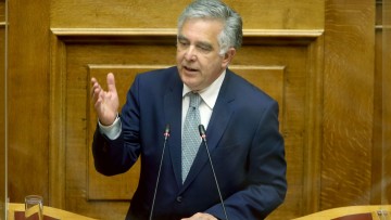 Κοινοβουλευτική παρέμβαση του Βασίλη Α. Υψηλάντη στον Υπουργό Παιδείας για επανεξέταση του σχεδιασμού για τα ολιγοθέσια σχολεία στα νησιά μας