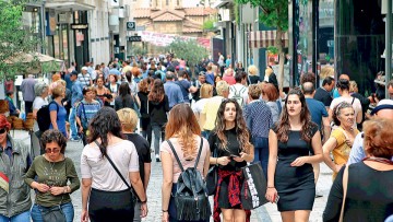Ηλίας Καραβόλιας: Όταν ξεθωριάζει η λάμψη