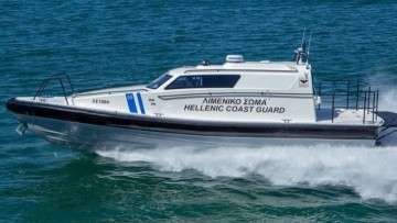 5.000 δολάρια έκαστος πλήρωσαν 28 αλλοδαποί σε διακινητές για τη μεταφορά τους από το Μπόντρουμ στη Σύμη