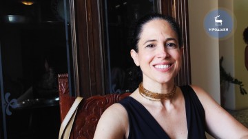 Τη στήριξή της στους ξεναγούς  εξέφρασε χθες η Χρύσα Καραγιάννη