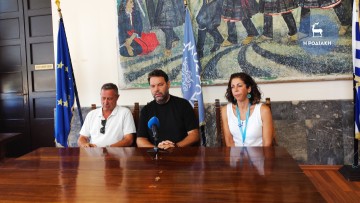 Στο πλευρό των ξεναγών τάχθηκε ο δήμαρχος Ρόδου