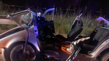 Κως: Σφοδρή σύγκρουση αυτοκινήτου σε κολόνα στο Ψαλίδι – Με τροχό η Πυροσβεστική απεγκλώβισε τον οδηγό