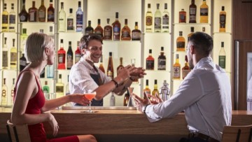 Συγκρατημένα αισιόδοξοι οι εργαζόμενοι στον επισιτισμό - τουρισμό για το εποχικό ταμείο ανεργίας