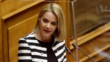 Μήνυμα της Μίκας Ιατρίδη για την ανακοίνωση των βάσεων των πανελληνίων εξετάσεων