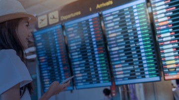 Αεροδρόμια: «Πέταξε» η επιβατική κίνηση – Στην κορυφή Ρόδος και Χανιά