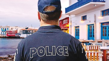 Έφοδος της Οικονομικής Αστυνομίας σε επιχειρήσεις της Ρόδου και Κω για παράνομη απασχόληση και φορολογικές παραβάσεις