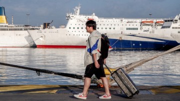 Ερώτηση και Αίτηση Κατάθεσης Εγγράφων (ΑΚΕ) Βουλευτών της Νέας Αριστεράς σχετικά με την παραπλανητική  ρύθμιση  μείωσης των λιμενικών τελών  και την χρηματοδότηση ιδιωτών μέσω Πράσινου Ταμείου