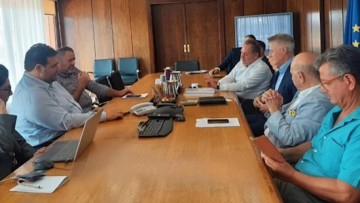 Συνάντηση ΣΕΤΕ με τον υπουργό Εσωτερικών για την ανταποδοτικότητα των τελών