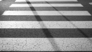 Χωροθετήθηκαν οκτώ διαβάσεις πεζών στην Ιξιά