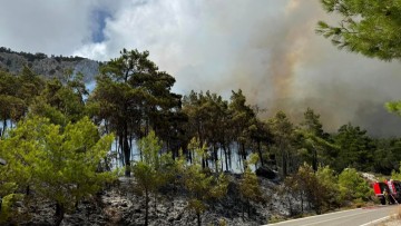 Στο στόχαστρο των διωκτικών αρχών βρίσκονται ύποπτοι για τις φωτιές