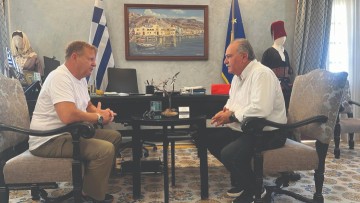 Στην Κάλυμνο ο αντιπεριφερειάρχης κ. Χρ. Ευστρατίου