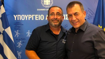 Τον αναπληρωτή υπουργό Αθλητισμού, Γιάννη Βρούτση, επισκέφτηκε ο Τάσος Αρνάς