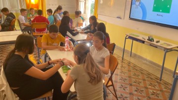 Η εφηβική ομάδα του Ομίλου Αγωνιστικού Μπριτζ Ρόδου σε αγώνα επιπέδου