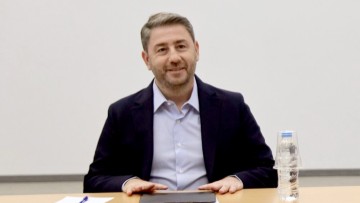 Γιατί ο πρόεδρος του ΠΑΣΟΚ επέλεξε την Ελεούσα