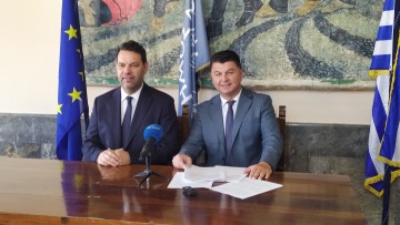 Προγραμματική σύμβαση υπεγράφη για  τη διαμόρφωση κόμβου στο λιμάνι της Πάτμου