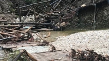 Ζημιές στις κοιλάδες Πεταλούδων και Ροδινιού προκάλεσε η κακοκαιρία “Bora”